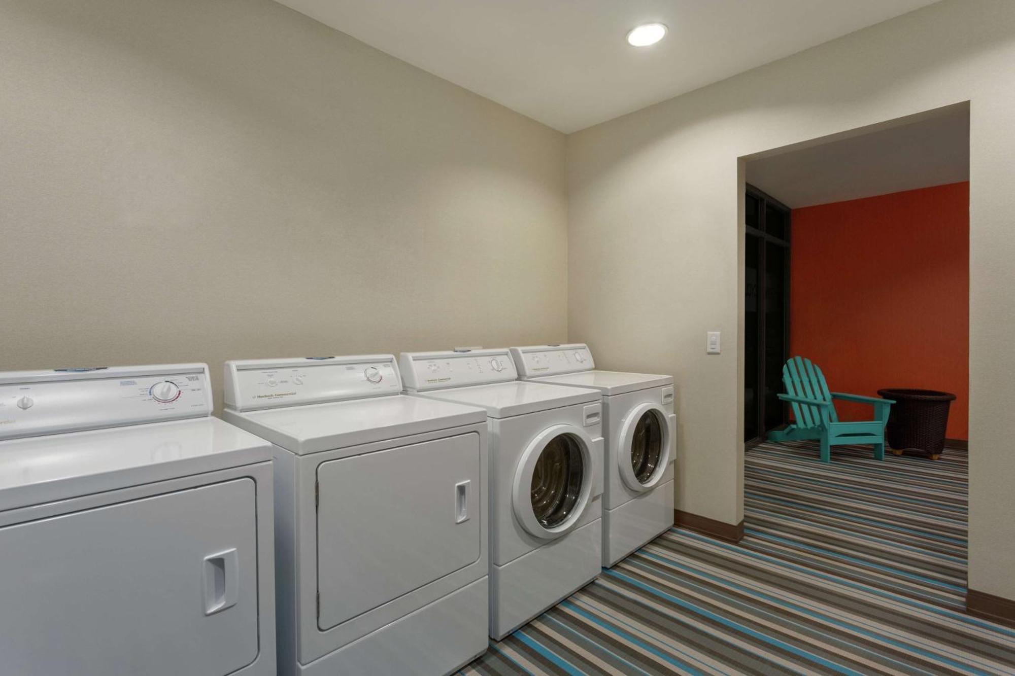 Home2 Suites By Hilton Salt Lake City / South Jordan Buitenkant foto